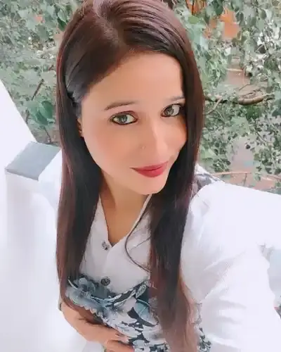 Call Girls in Lokhandwala
